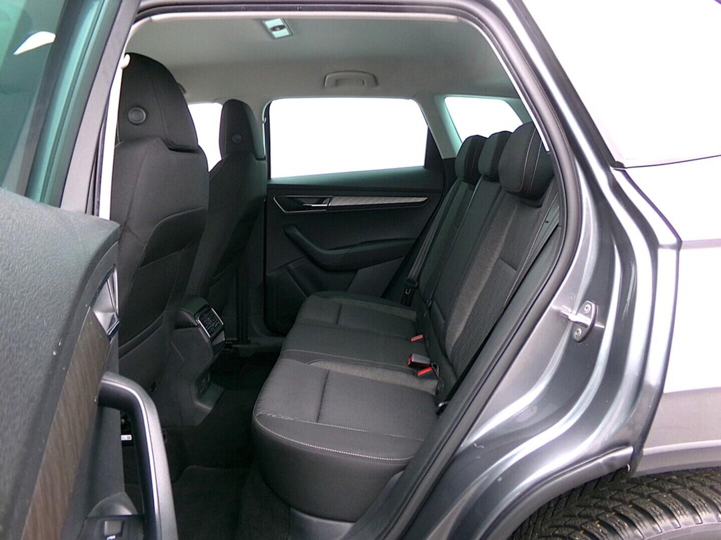 O419V07978_35.webp_KAROQ Style 1.5 TSI 110 kW automat