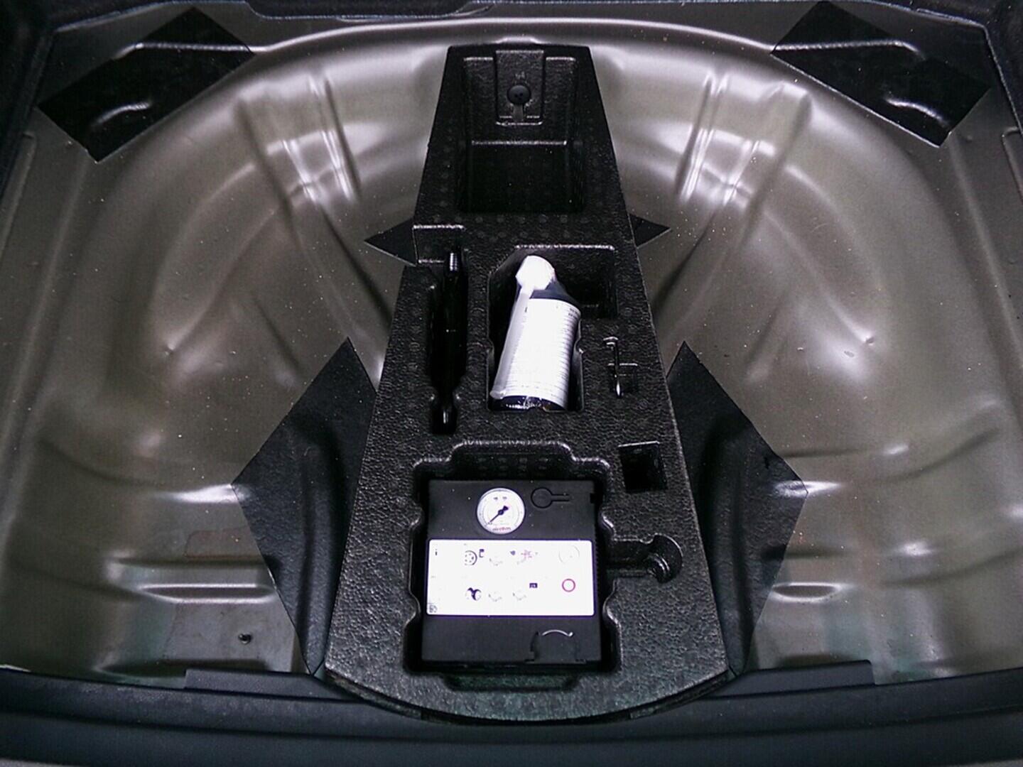 O419V07978_38.webp_KAROQ Style 1.5 TSI 110 kW automat