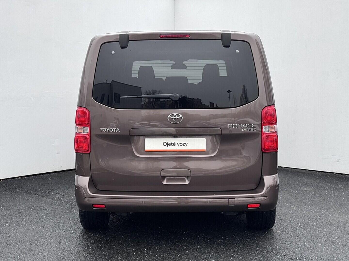 O419V07987_17.webp_PROACE VERSO D4-D Shuttle 2.0 AH01 110 kW manuál