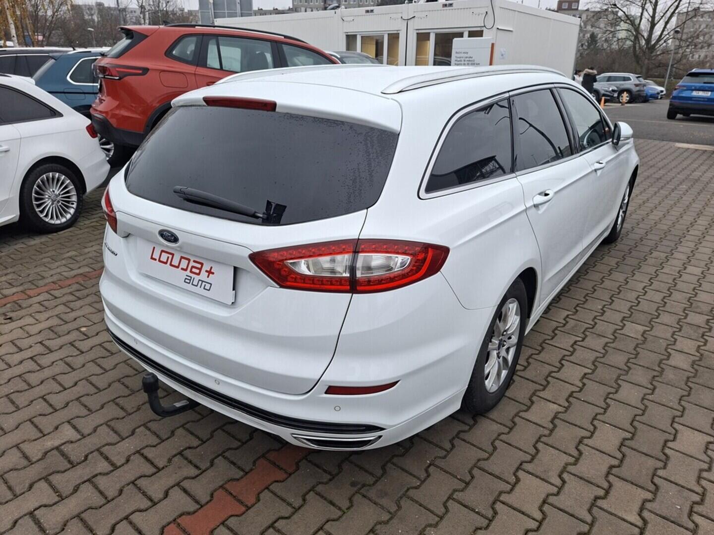 O419V07988_11.webp_MONDEO Titanium 2.0 T8CD 132 kW manuál