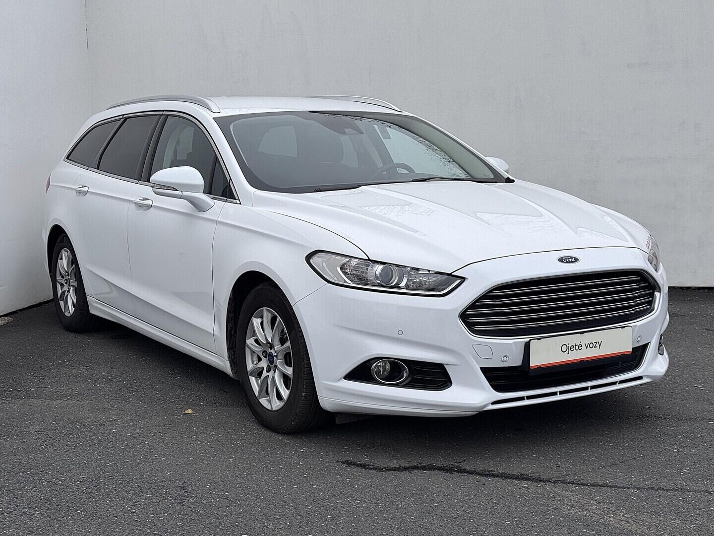 O419V07988_14.webp_MONDEO Titanium 2.0 TDCi 132 kW manuál