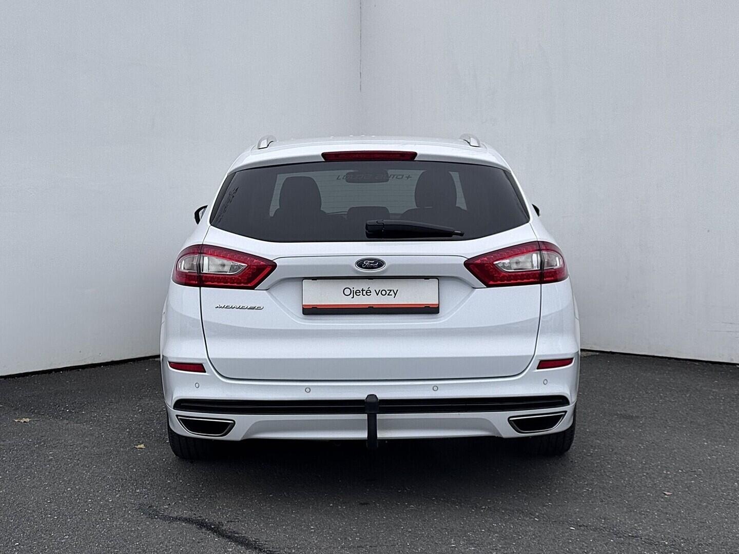 O419V07988_17.webp_MONDEO Titanium 2.0 TDCi 132 kW manuál