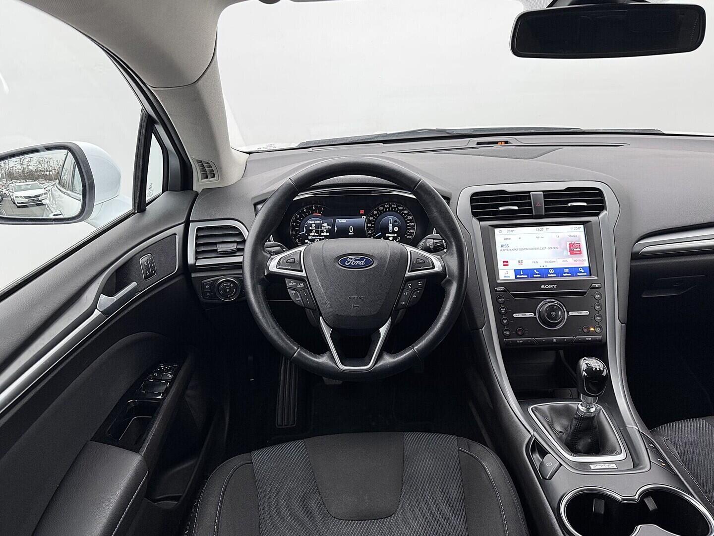 O419V07988_23.webp_MONDEO Titanium 2.0 TDCi 132 kW manuál