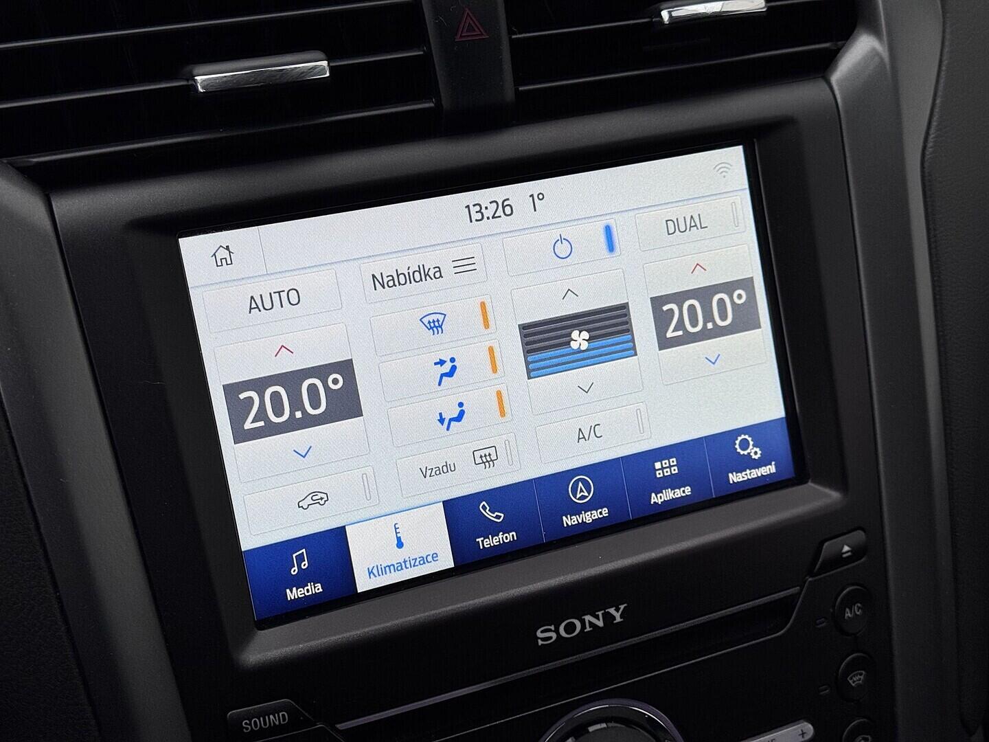 O419V07988_25.webp_MONDEO Titanium 2.0 TDCi 132 kW manuál