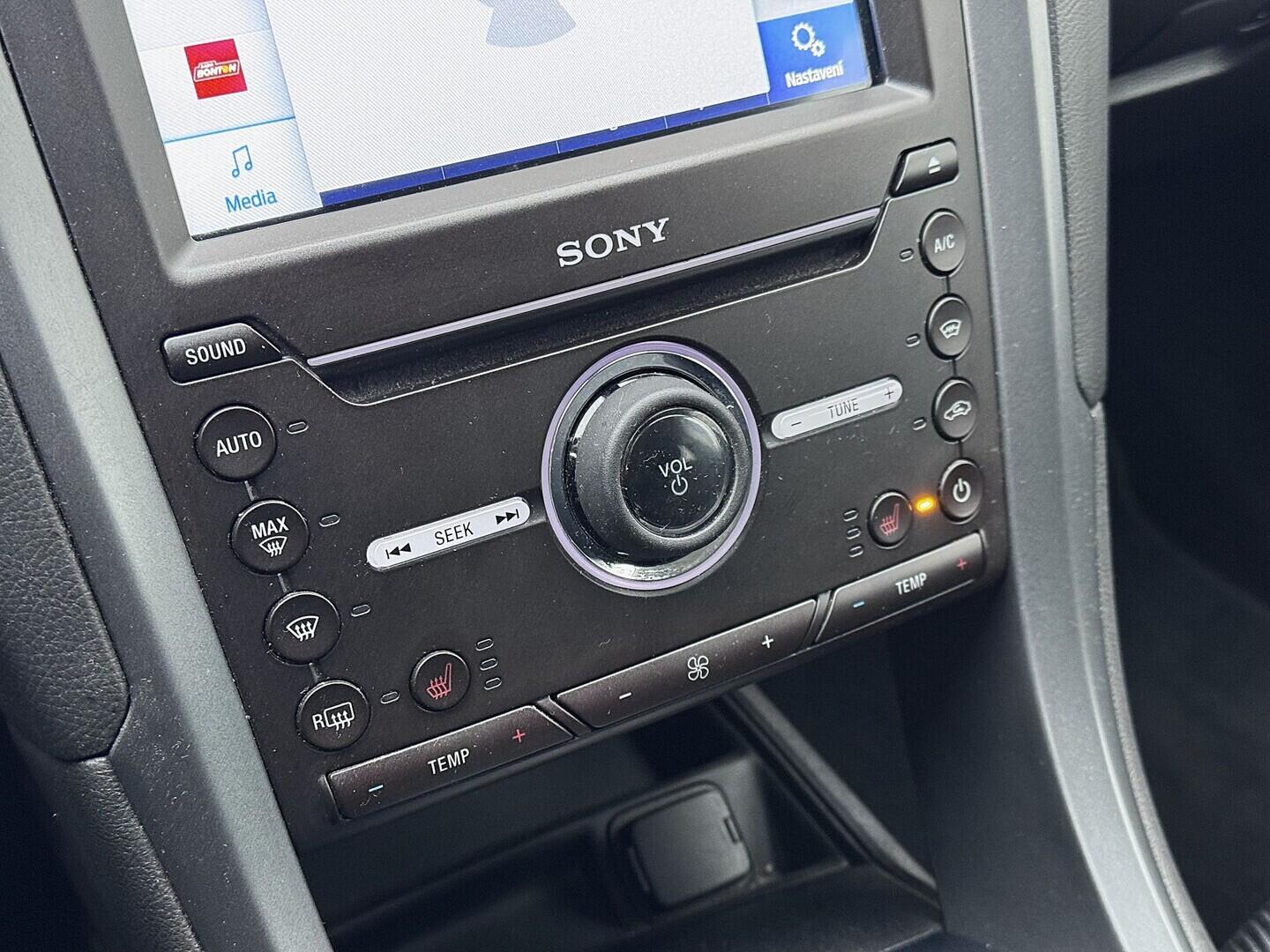 O419V07988_29.webp_MONDEO Titanium 2.0 TDCi 132 kW manuál