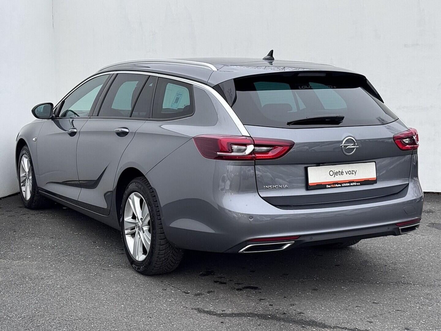 O419V07989_15.webp_INSIGNIA Ultimate 2.0 CDTI 128 kW manuál, DPH