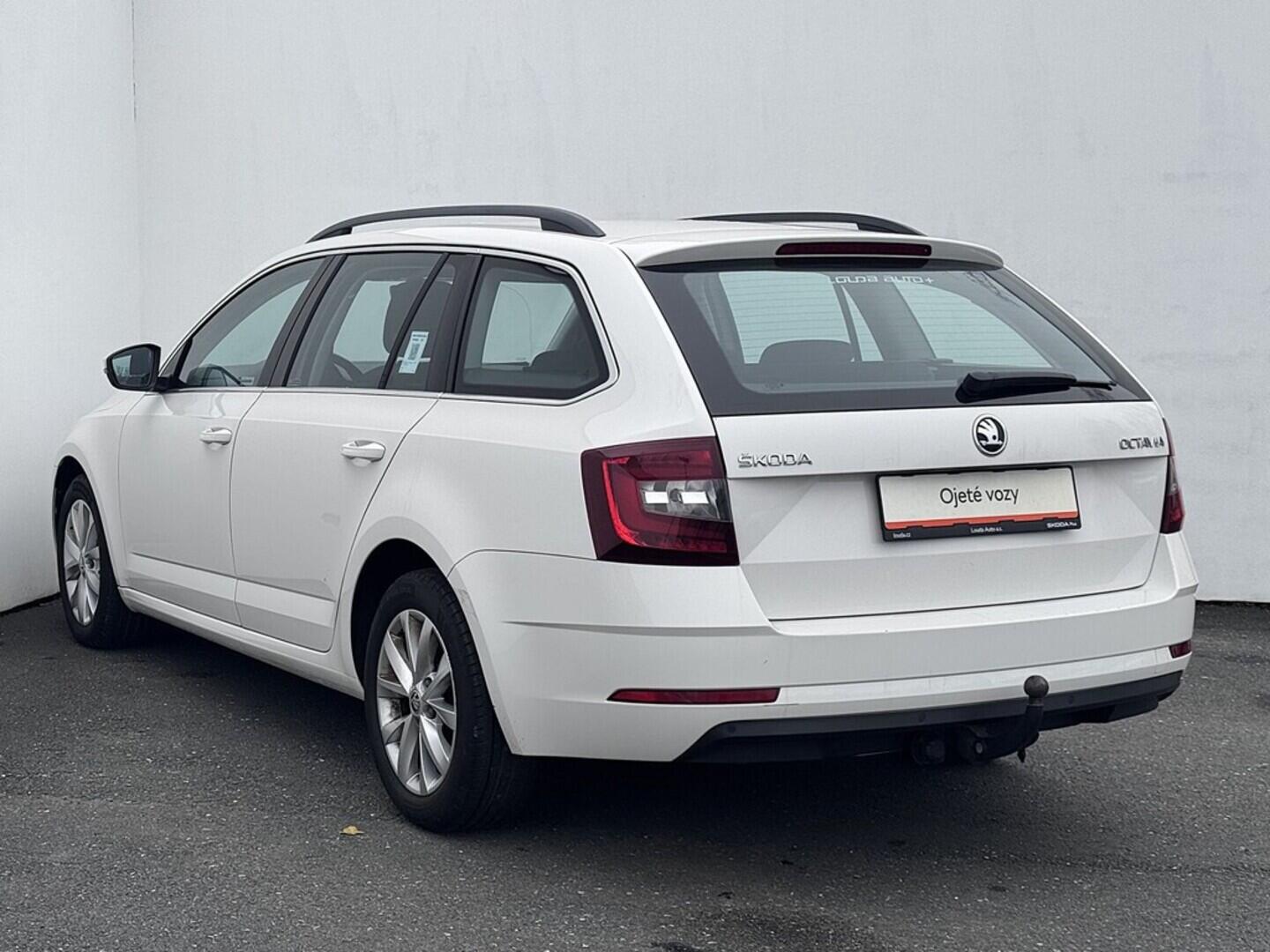 O419V07990_15.webp_OCTAVIA Style 1.6 TDI 81 kW manuál