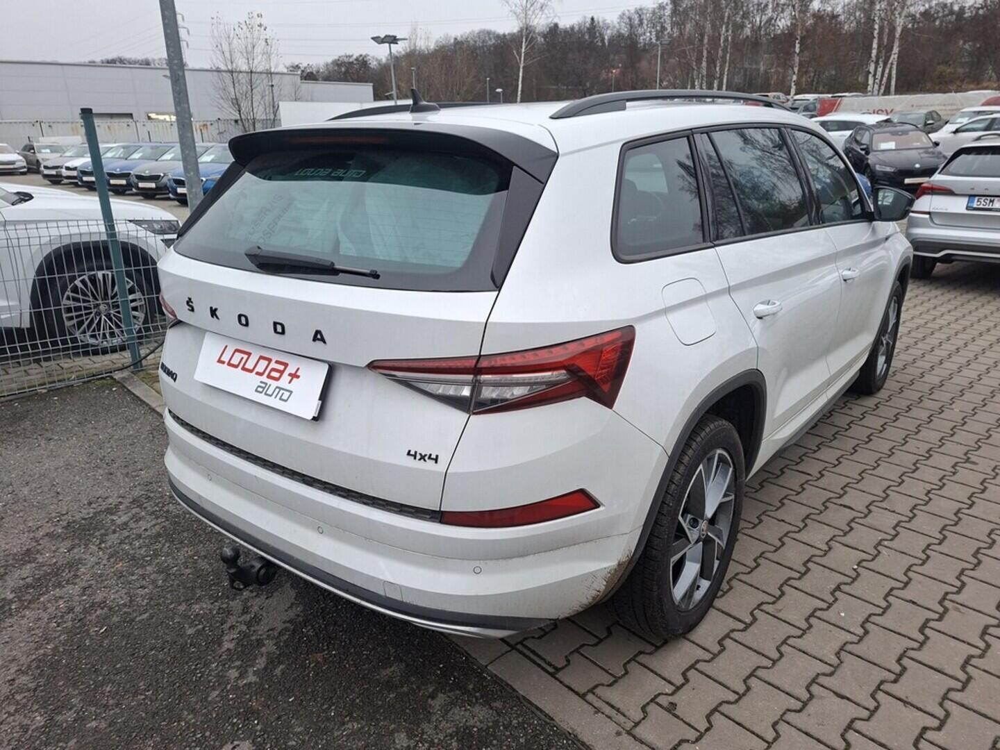 O419V07991_11.webp_KODIAQ SportLine 2.0 TDI 147 kW automat, DPH