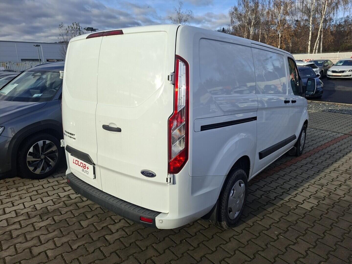 O419V07995_11.webp_TRANSIT CUSTOM Trend 2.0 BJFB 79 kW manuál