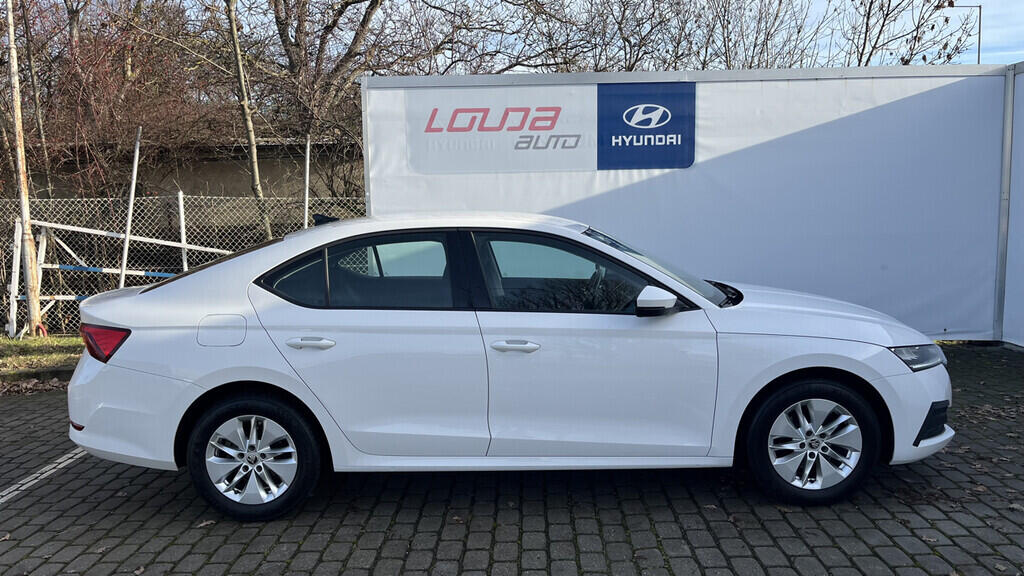 O419V07997_16.webp_OCTAVIA Ambition 2.0 TDI 85 kW manuál, DPH