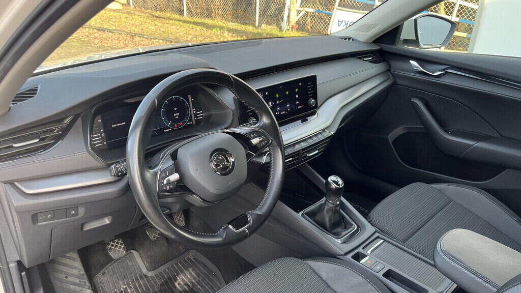 O419V07997_19.webp_OCTAVIA Ambition 2.0 TDI 85 kW manuál, DPH