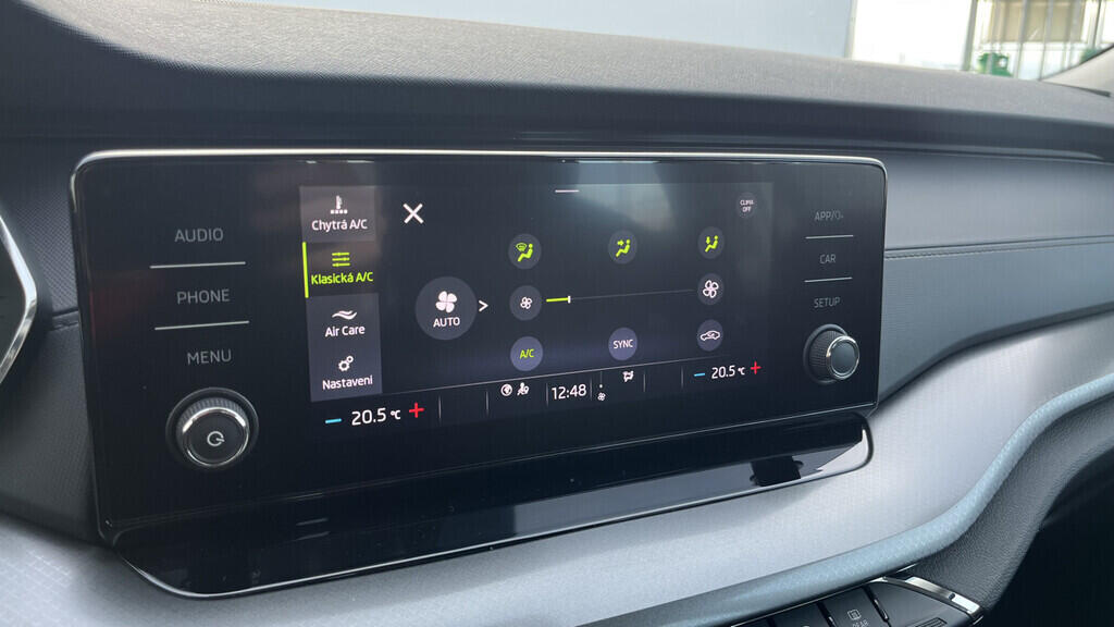 O419V07997_27.webp_OCTAVIA Ambition 2.0 TDI 85 kW manuál, DPH