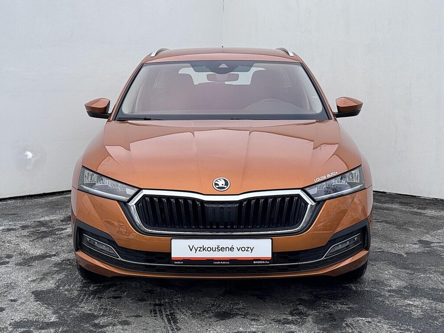 O419V07998_13.webp_OCTAVIA Style 1.5 TSI 110 kW manuál, DPH