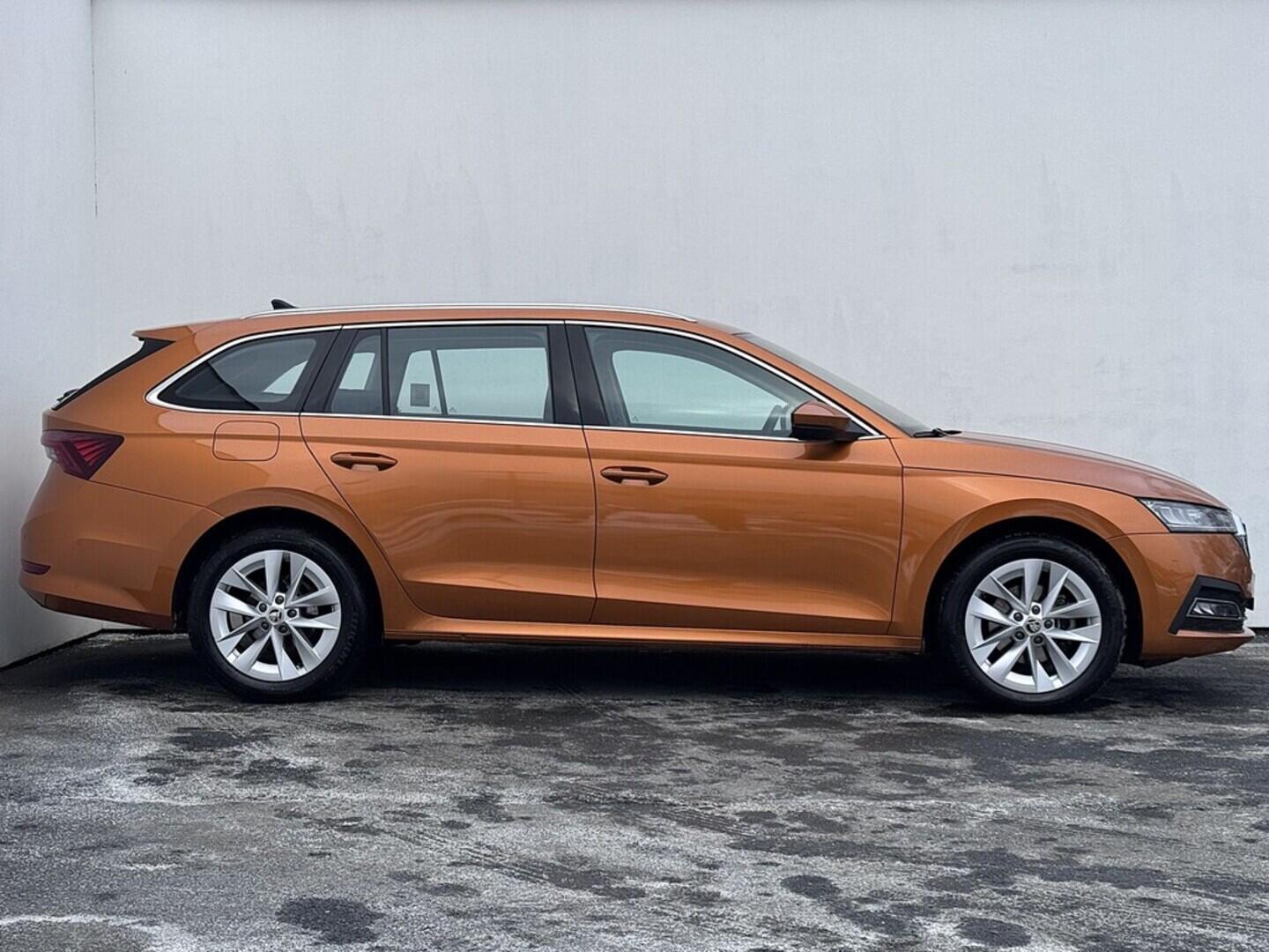 O419V07998_16.webp_OCTAVIA Style 1.5 TSI 110 kW manuál, DPH