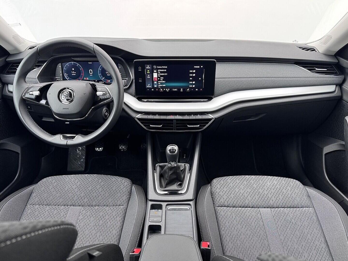 O419V07998_18.webp_OCTAVIA Style 1.5 TSI 110 kW manuál, DPH