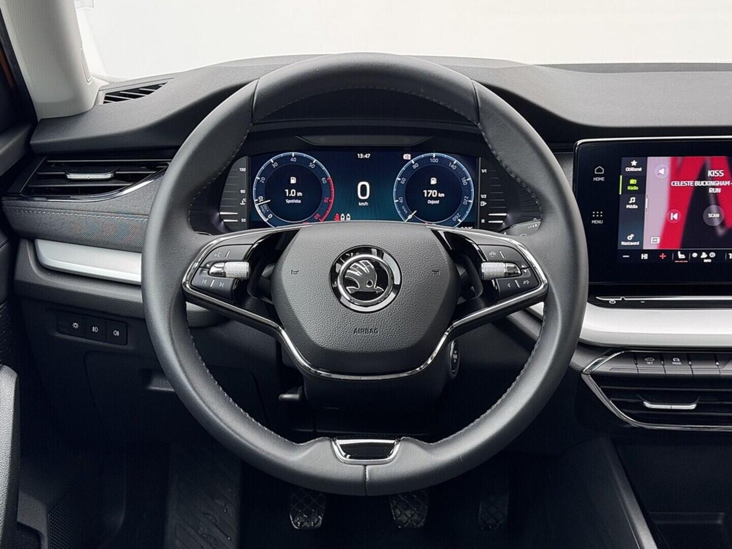 O419V07998_22.webp_OCTAVIA Style 1.5 TSI 110 kW manuál, DPH