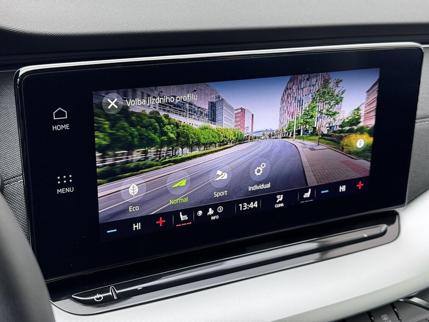 O419V07998_29.webp_OCTAVIA Style 1.5 TSI 110 kW manuál, DPH