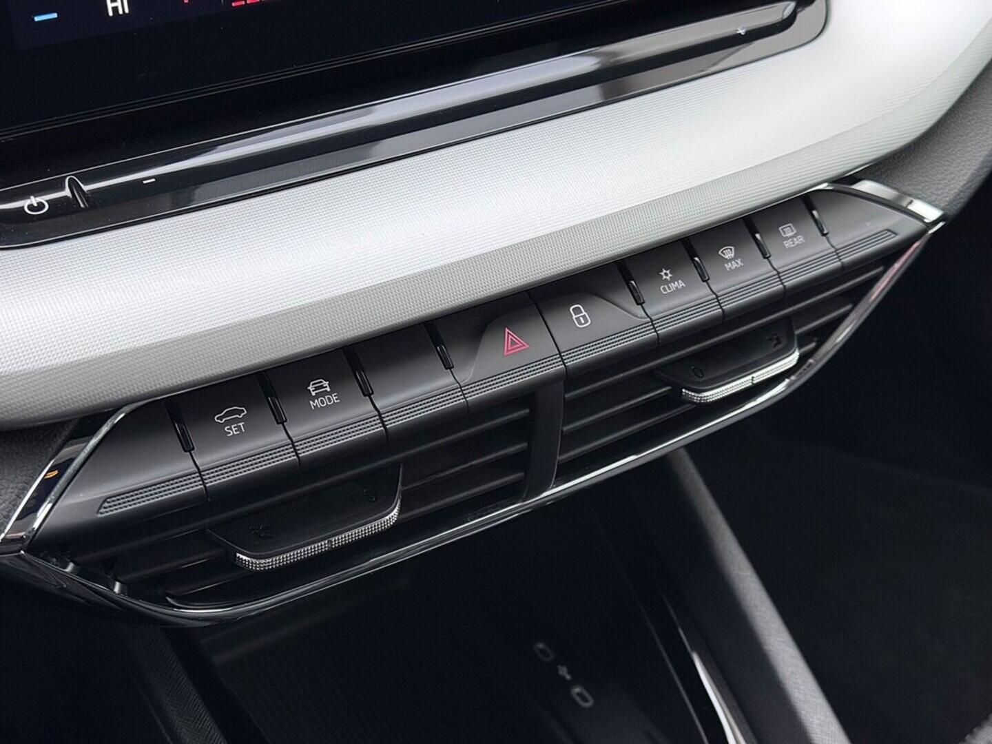 O419V07998_31.webp_OCTAVIA Style 1.5 TSI 110 kW manuál, DPH