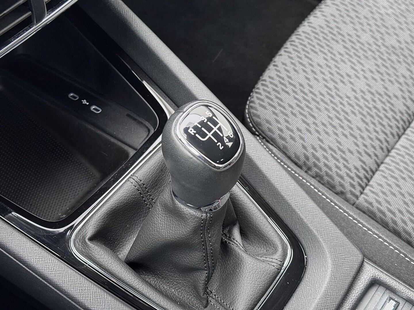 O419V07998_32.webp_OCTAVIA Style 1.5 TSI 110 kW manuál, DPH