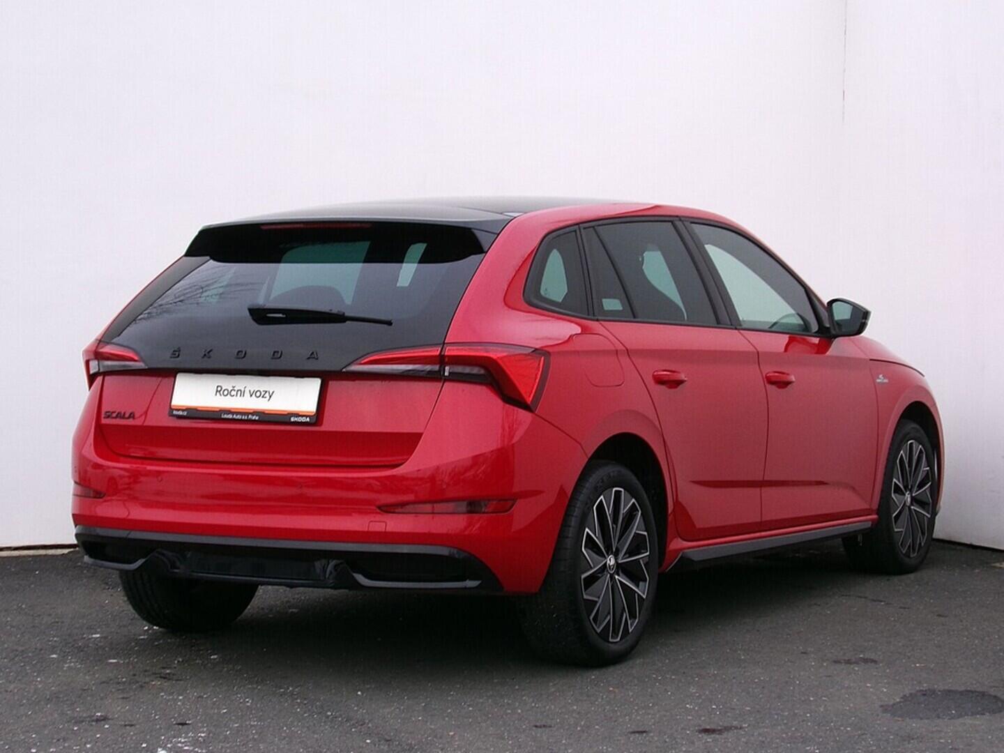 O419V07999_11.webp_SCALA Monte Carlo 1.0 TSI 81 kW manuál, DPH