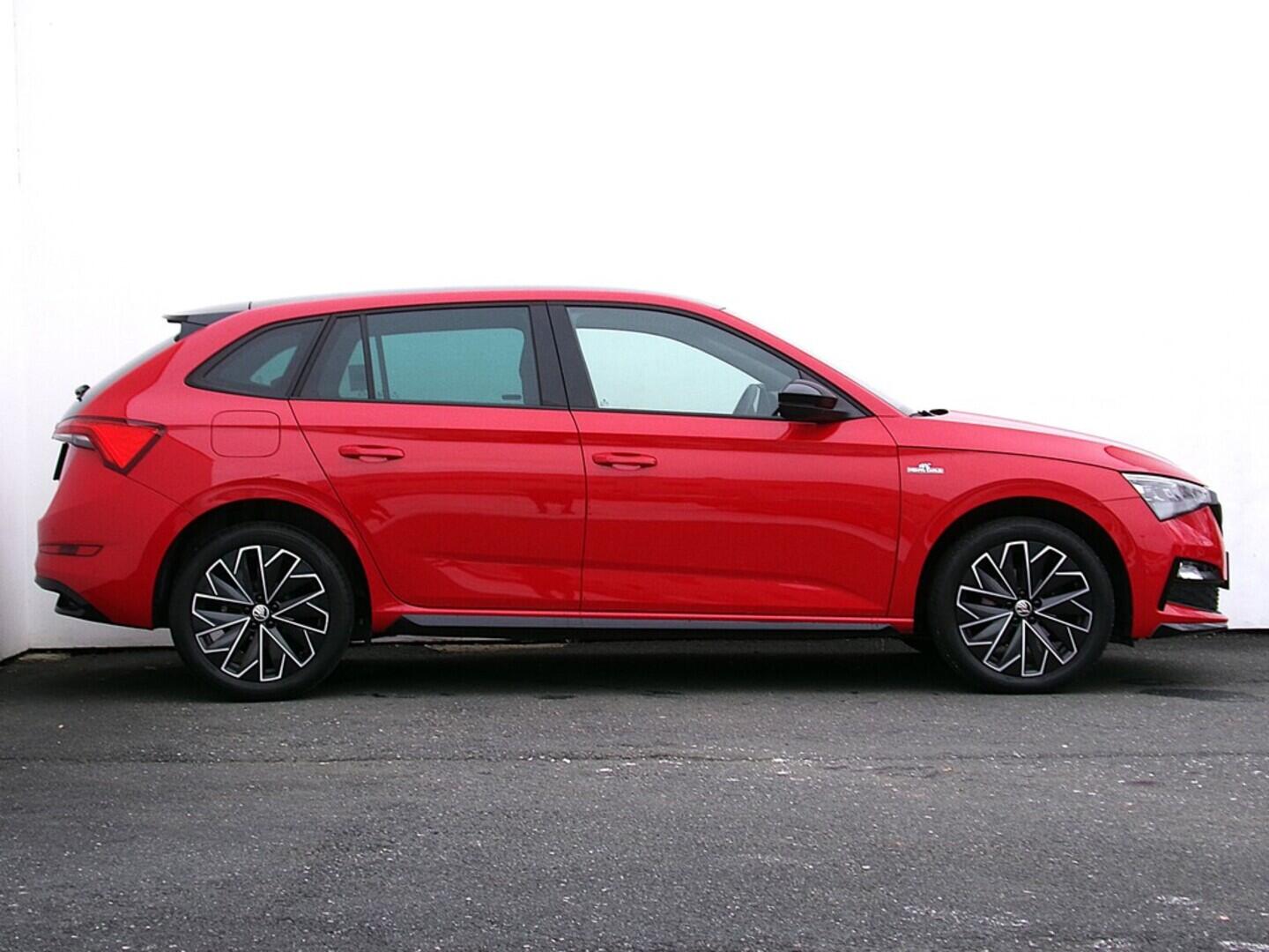 O419V07999_16.webp_SCALA Monte Carlo 1.0 TSI 81 kW manuál, DPH