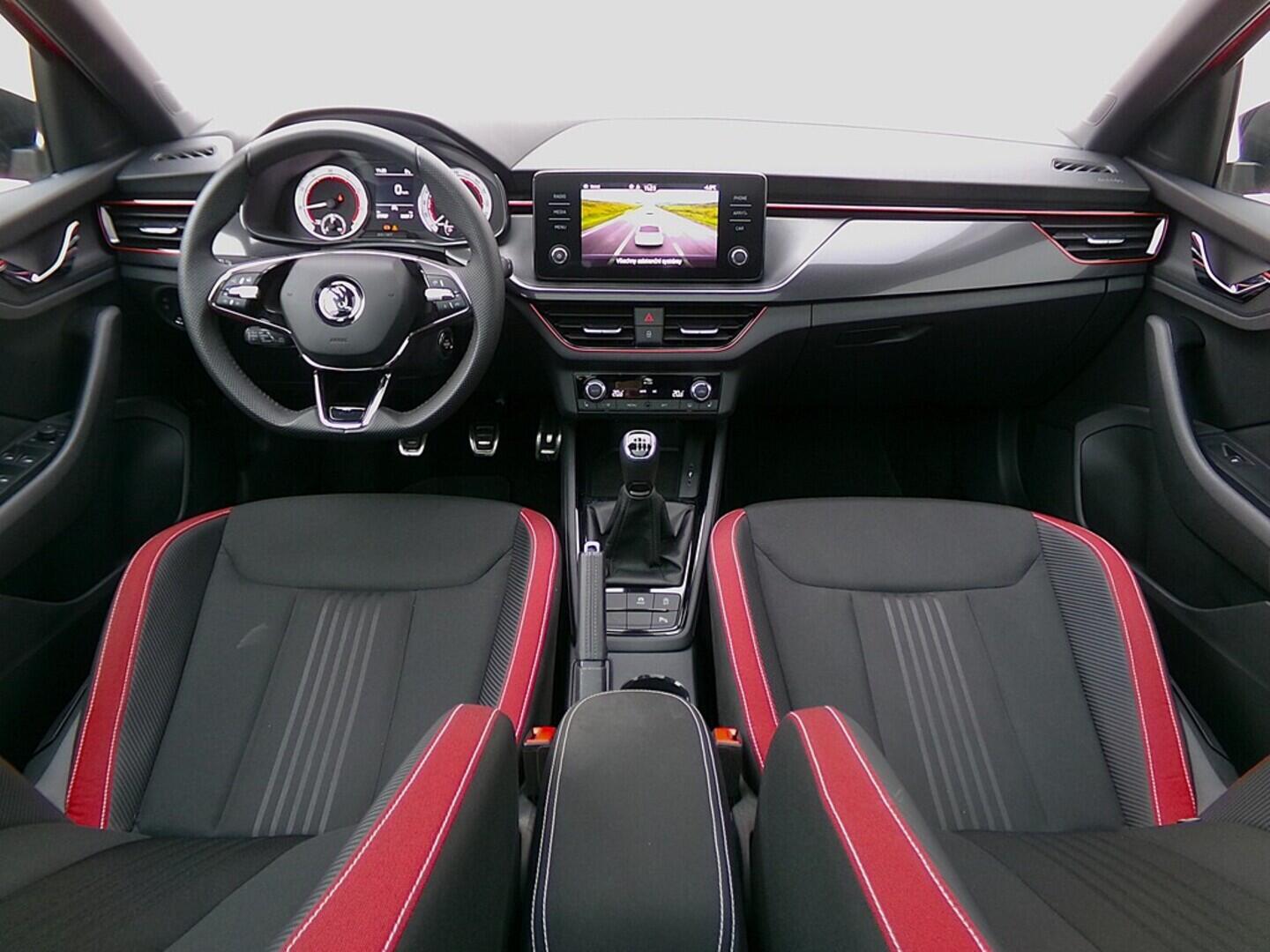 O419V07999_18.webp_SCALA Monte Carlo 1.0 TSI 81 kW manuál, DPH