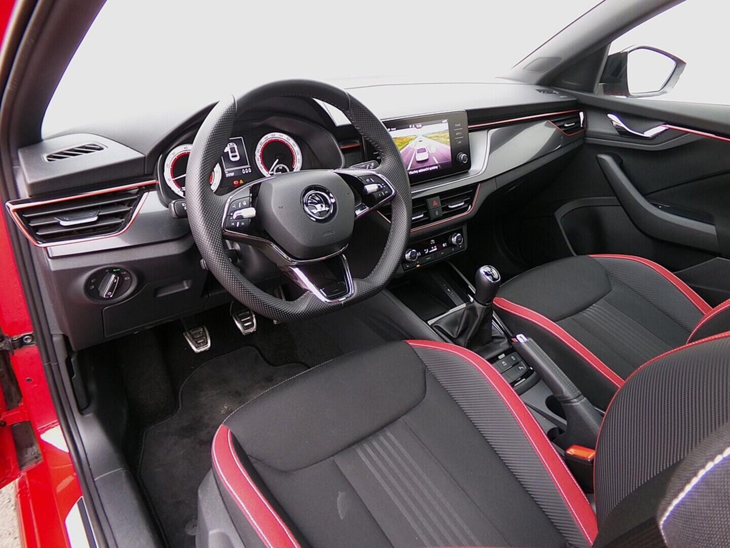 O419V07999_19.webp_SCALA Monte Carlo 1.0 TSI 81 kW manuál, DPH