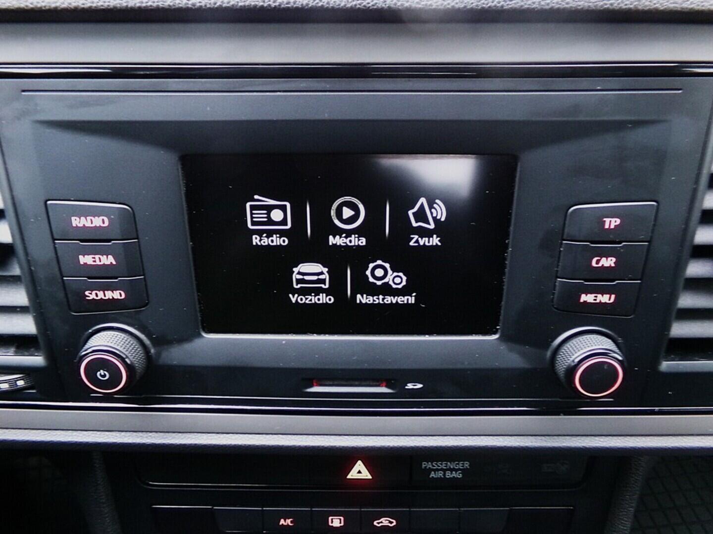 O419V08001_25.webp_LEON ST Reference 1.2 TSI 63 kW manuál