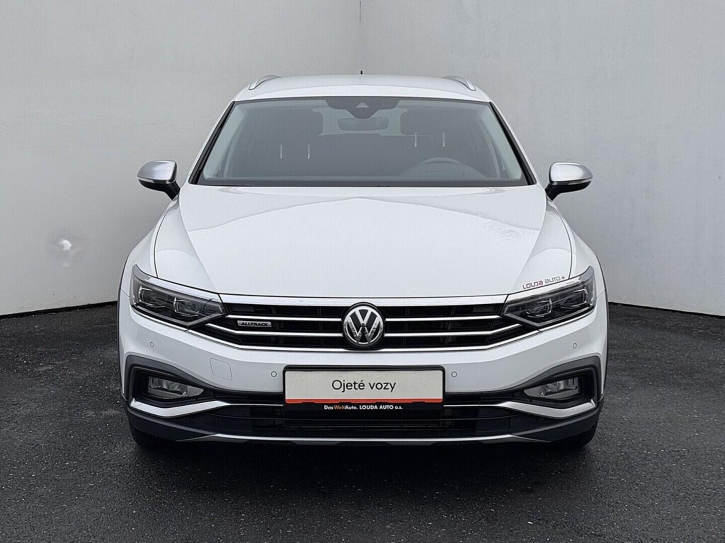 O419V08002_13.webp_PASSAT Alltrack 2.0 TDI 140 kW automat, DPH