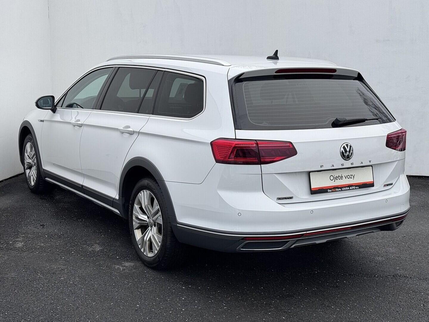O419V08002_15.webp_PASSAT Alltrack 2.0 TDI 140 kW automat, DPH