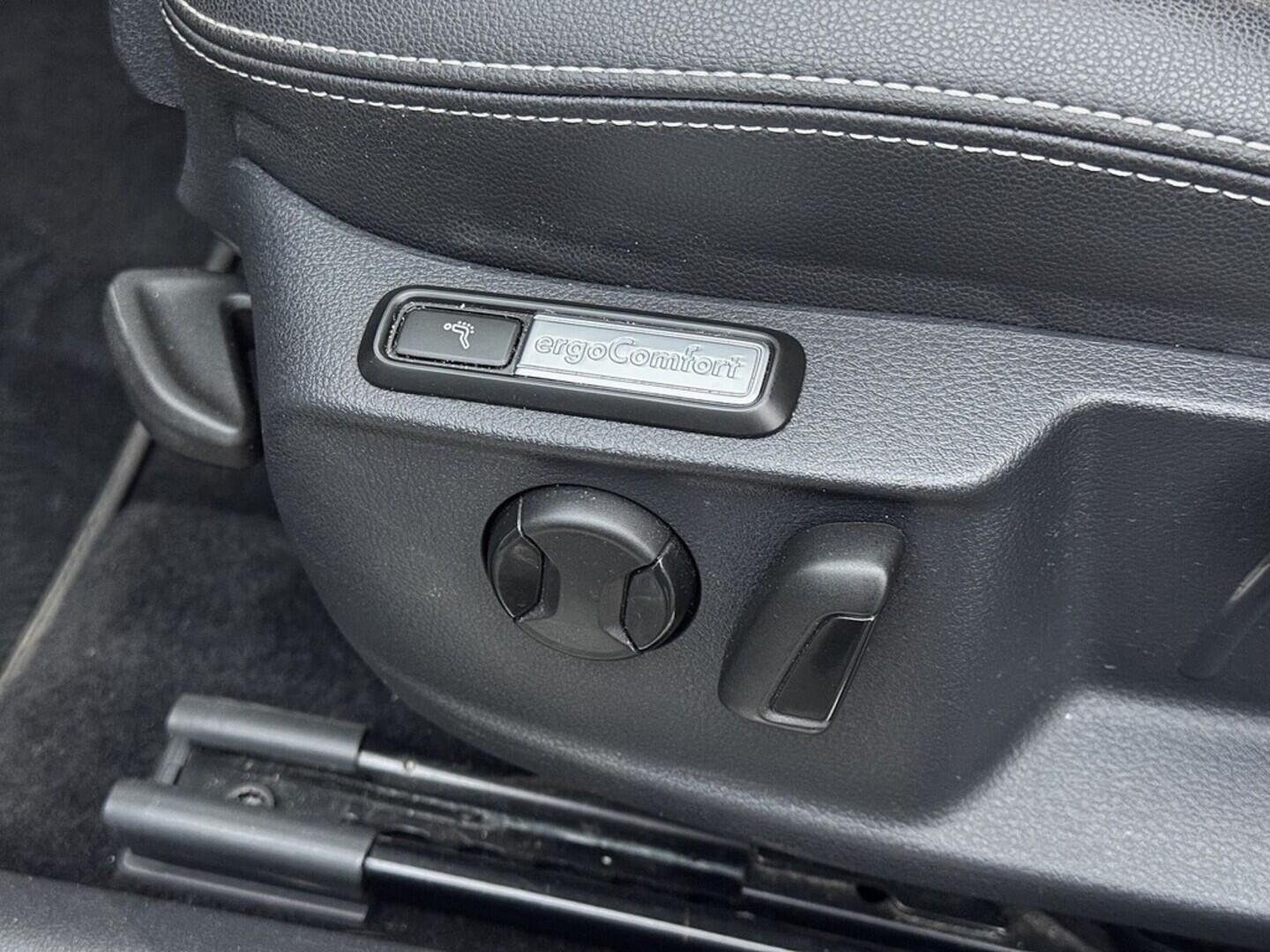 O419V08002_21.webp_PASSAT Alltrack 2.0 TDI 140 kW automat, DPH