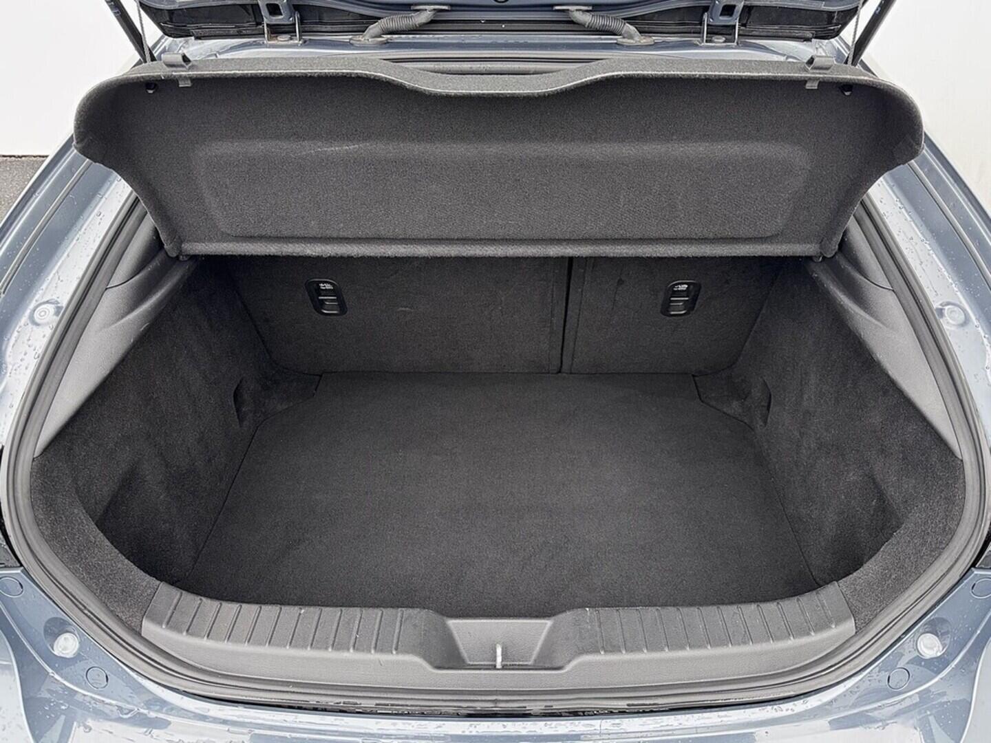 O419V08003_31.webp_3 GT Plus 2.0 Skyactive 137 kW automat, DPH