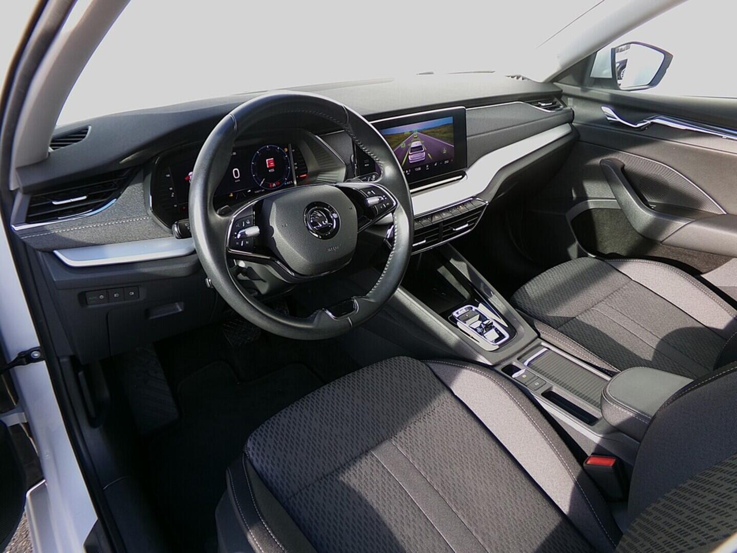 O419V08004_19.webp_OCTAVIA Style 2.0 TDI 110 kW automat, DPH