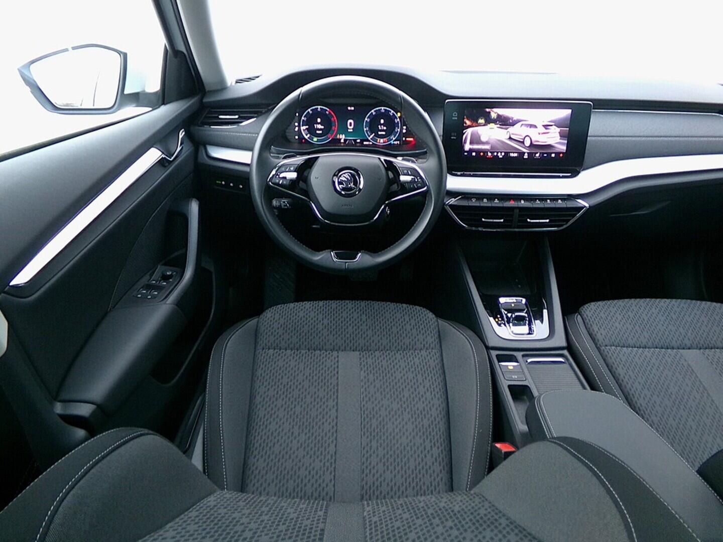 O419V08005_24.webp_OCTAVIA Style 2.0 TDI 110 kW automat, DPH