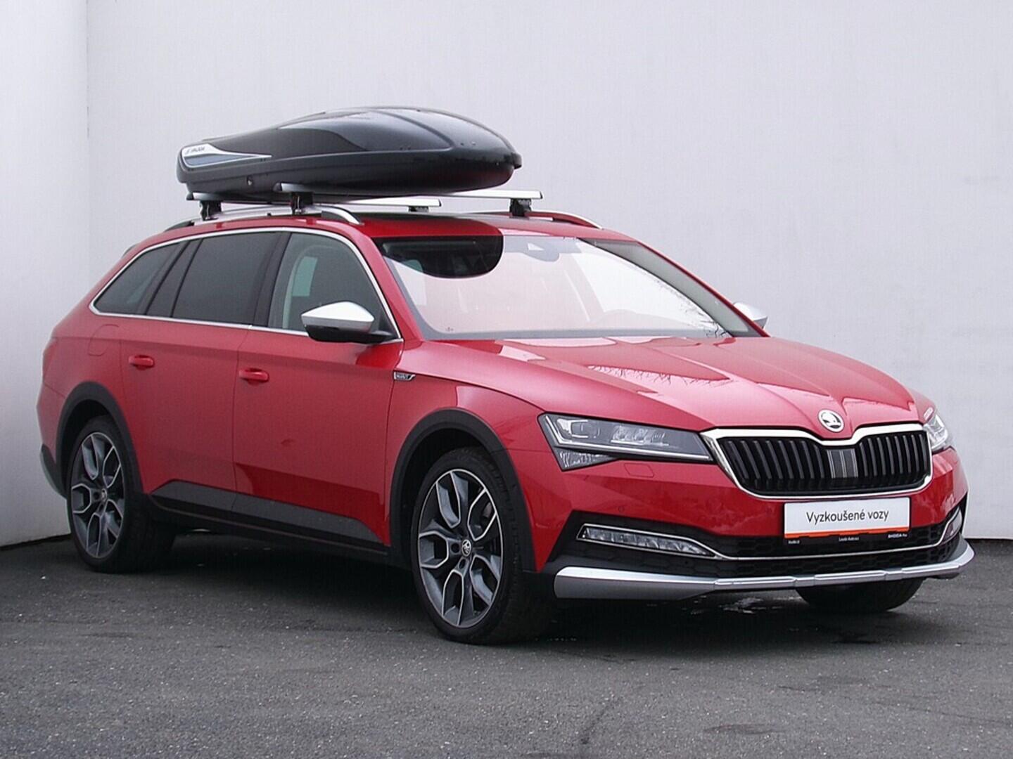 O419V08006_14.webp_SUPERB Scout 2.0 TSI 206 kW automat, DPH