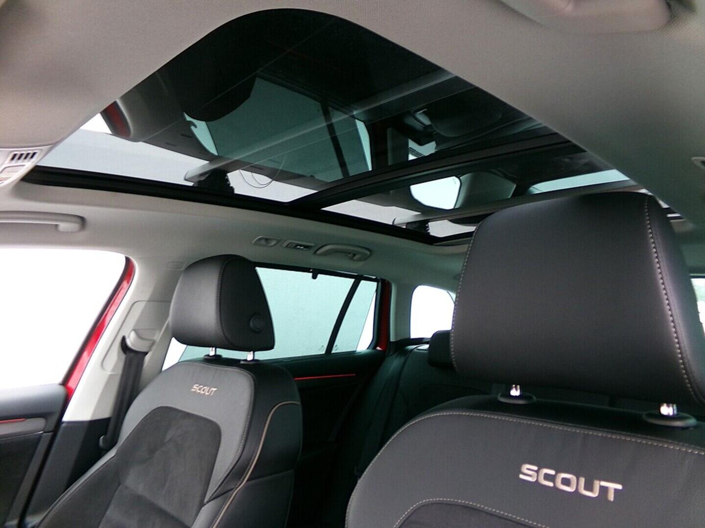 O419V08006_21.webp_SUPERB Scout 2.0 TSI 206 kW automat, DPH