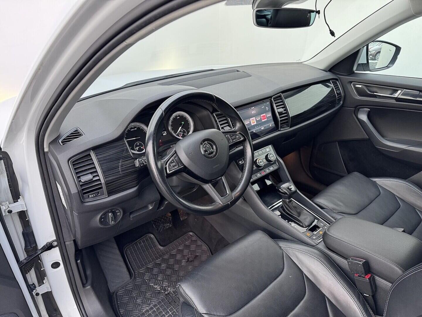 O419V08007_19.webp_KODIAQ Style 2.0 TDI 140 kW automat, DPH