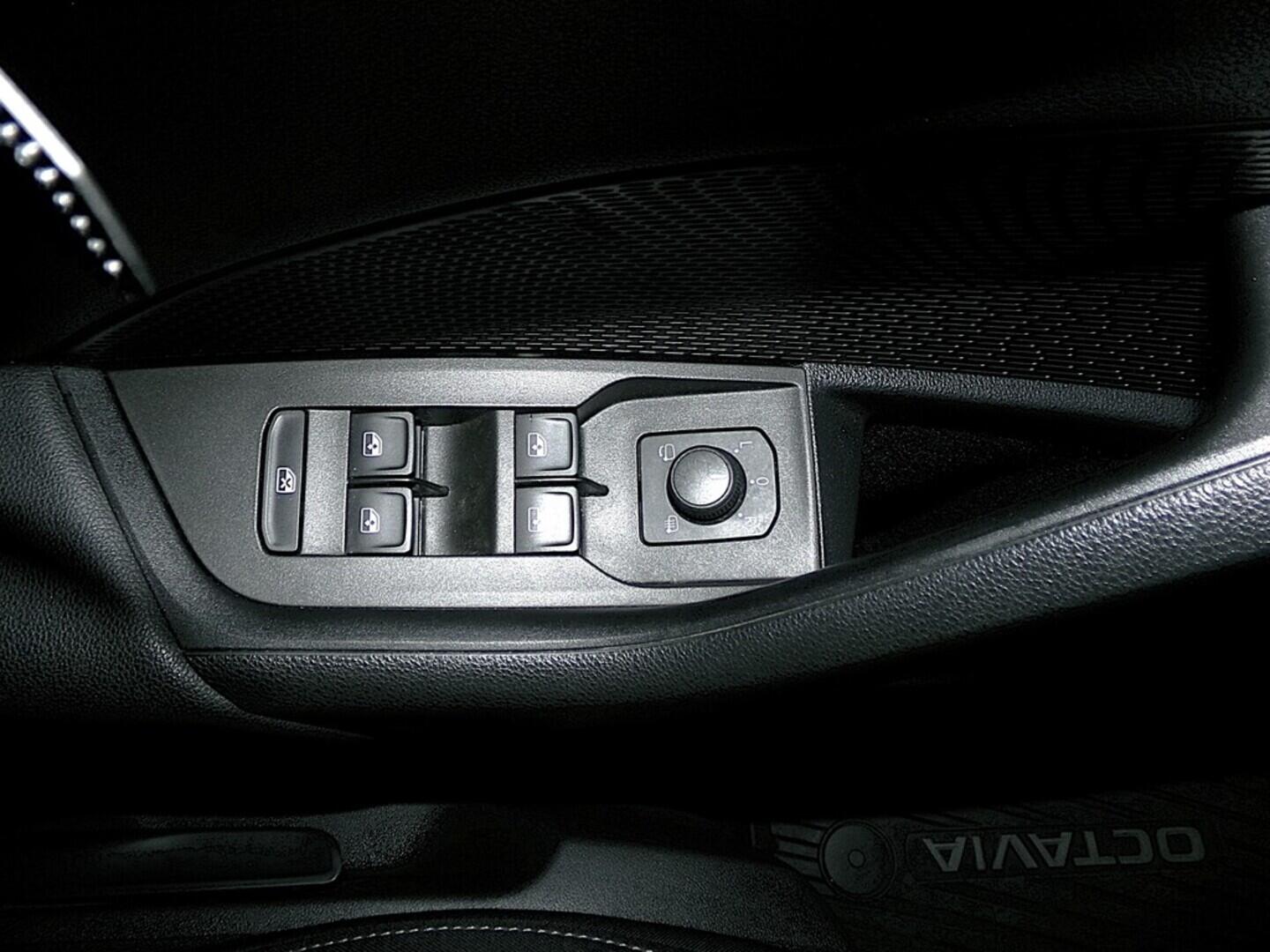 O419V08008_21.webp_OCTAVIA Style 2.0 TDI 110 kW automat, DPH