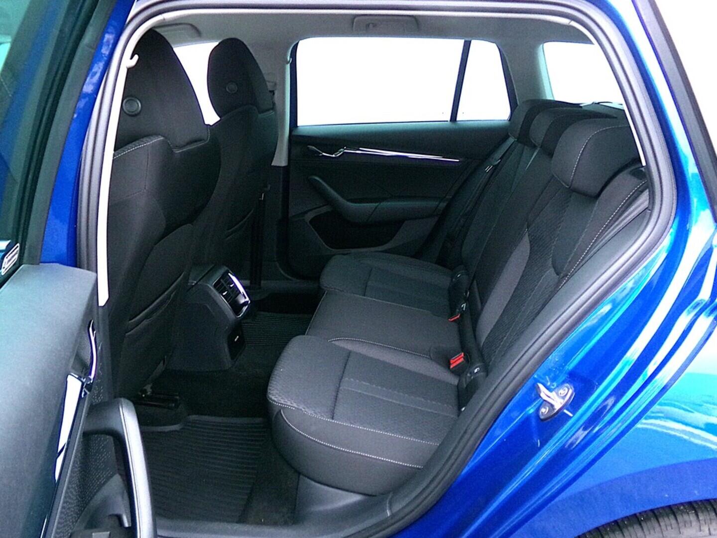 O419V08008_34.webp_OCTAVIA Style 2.0 TDI 110 kW automat, DPH