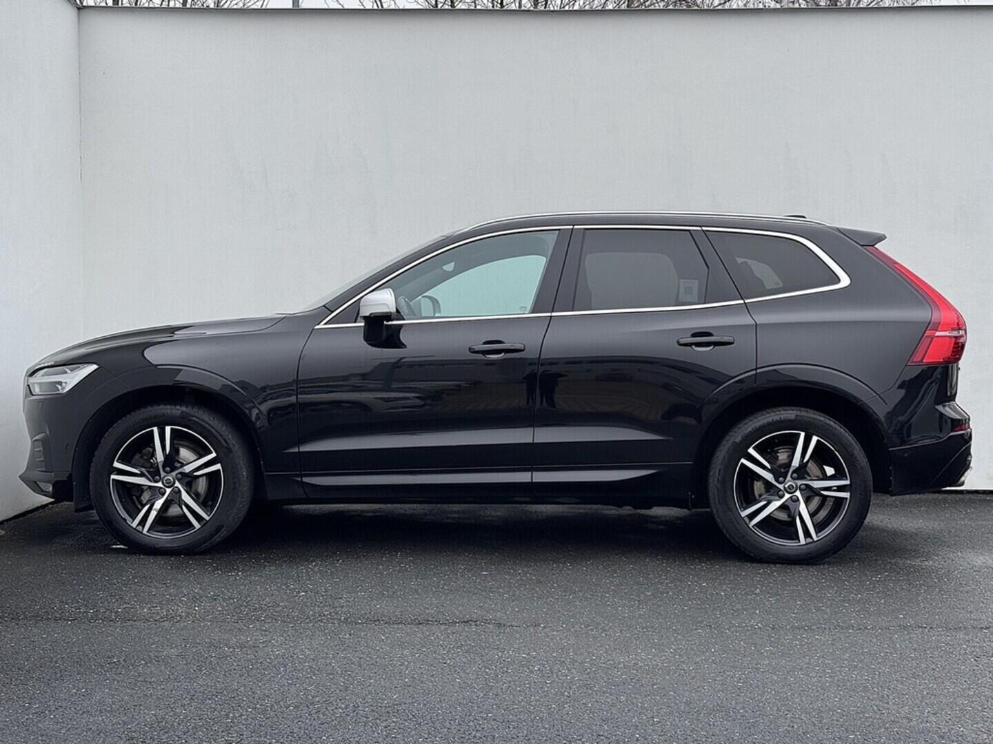 O419V08011_12.webp_XC60 R-design 2.0 D4204T14 140 kW automat