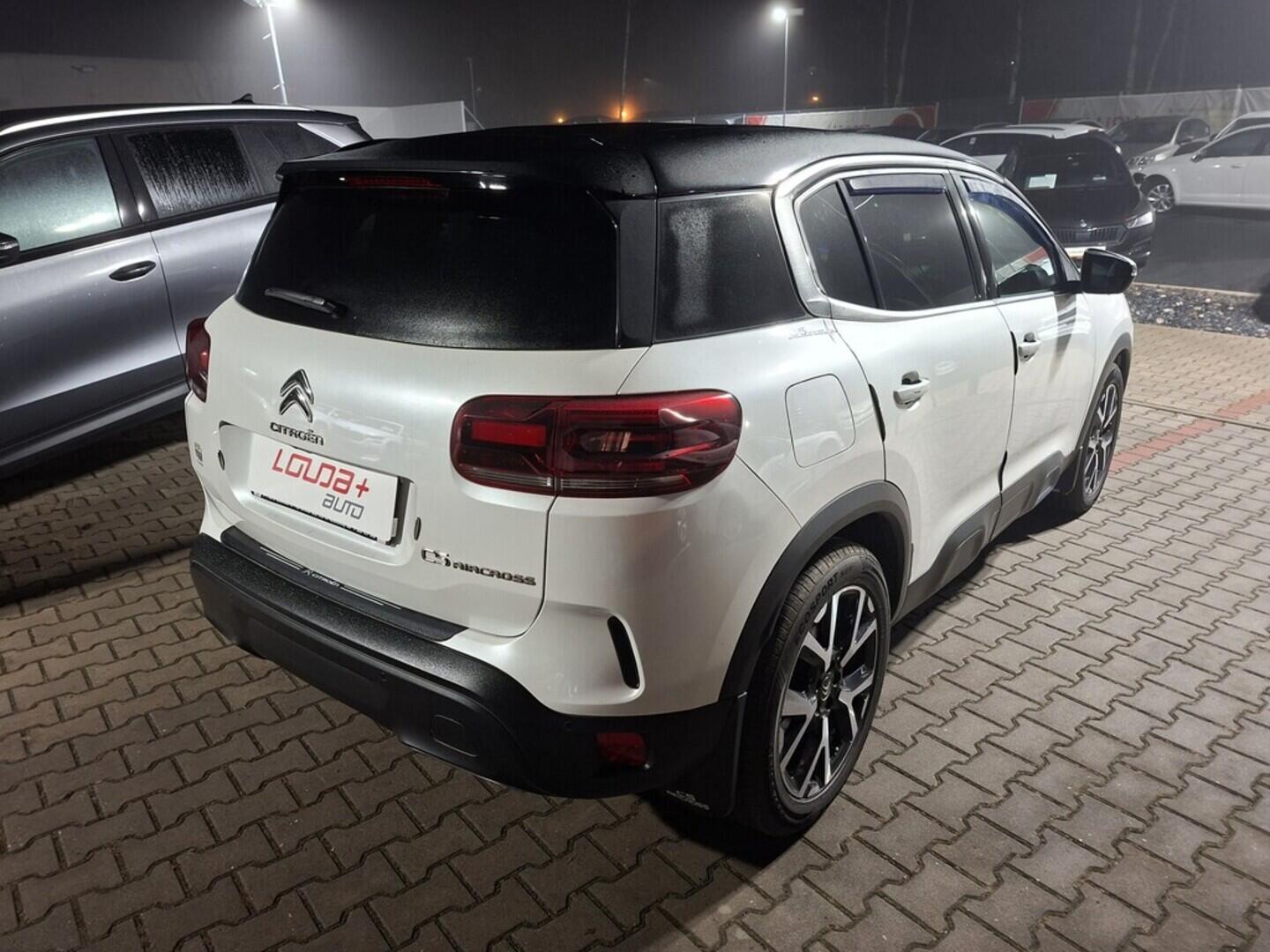 O419V08015_11.webp_C5 AIRCROS Feel pack 1.2 Pure Tech 96 kW automat