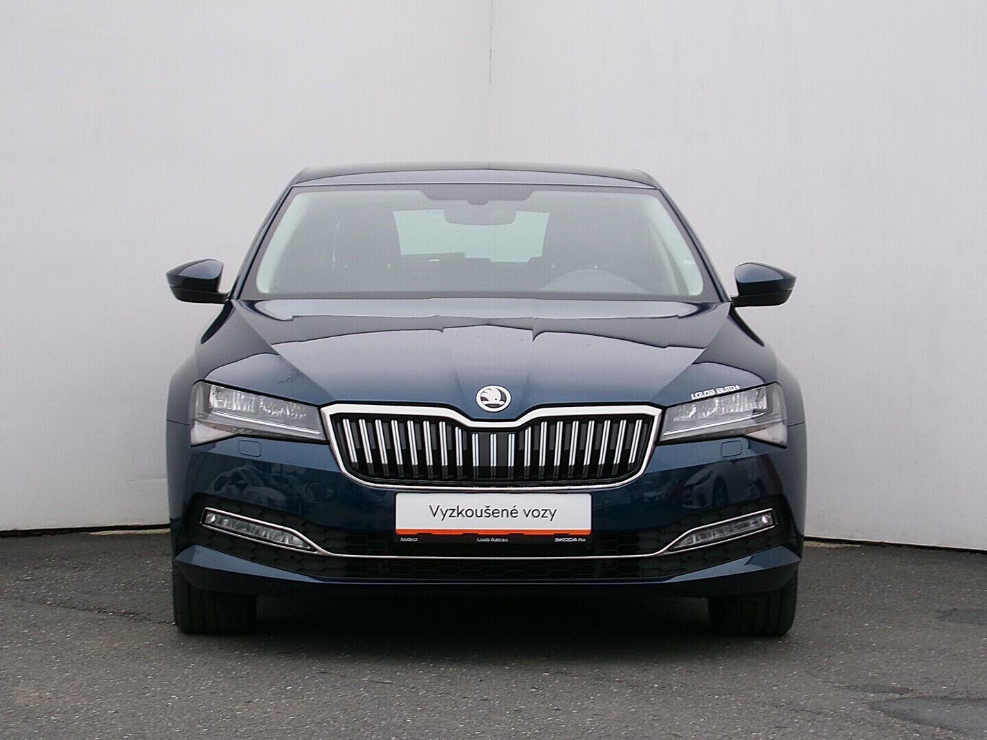 O419V08023_13.webp_SUPERB Style 2.0 TDI 110 kW automat