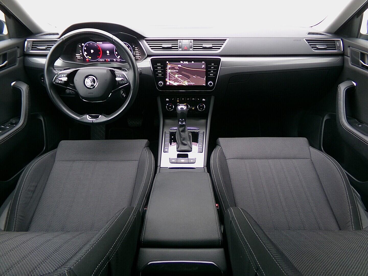 O419V08023_18.webp_SUPERB Style 2.0 TDI 110 kW automat
