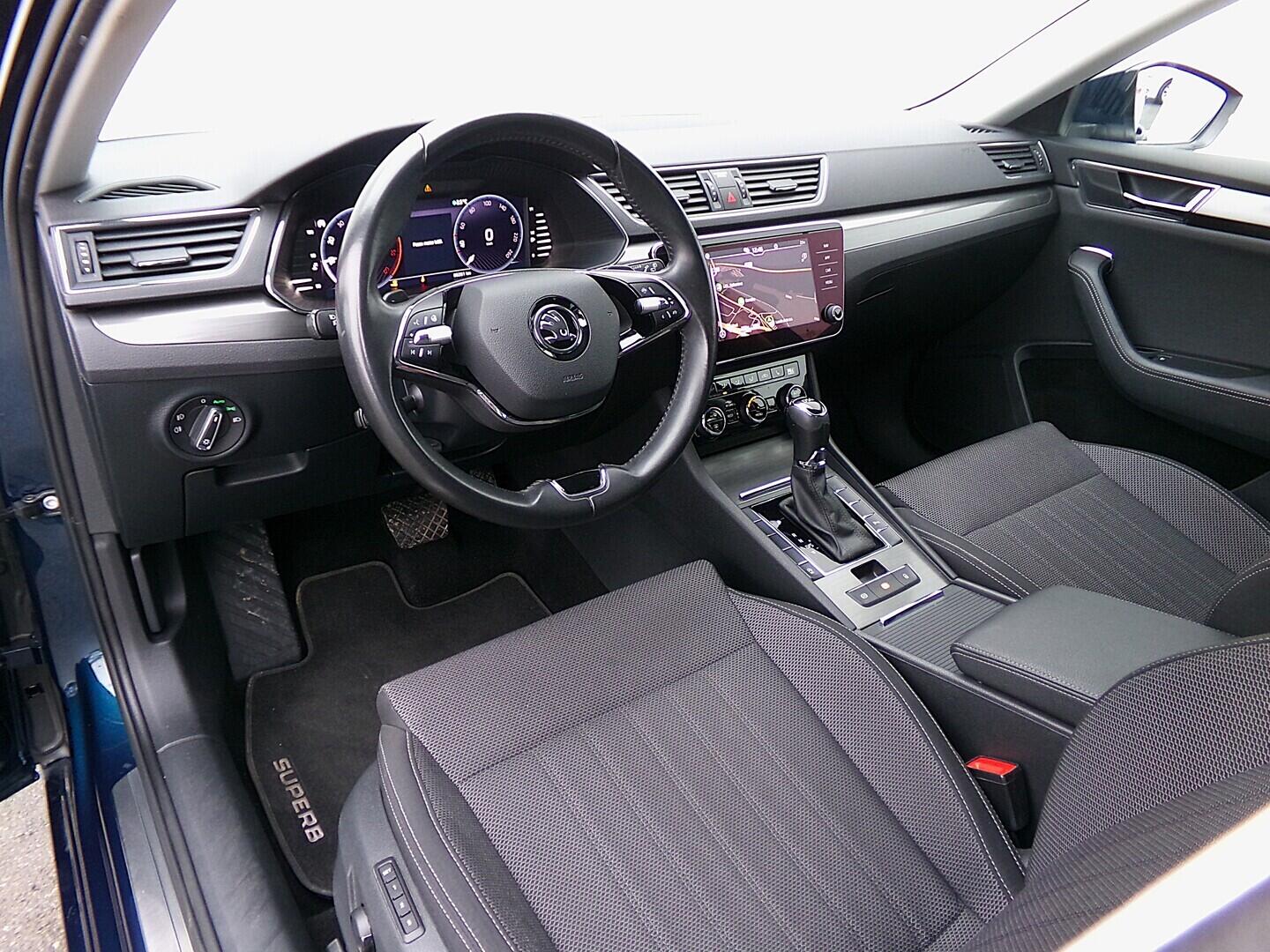O419V08023_19.webp_SUPERB Style 2.0 TDI 110 kW automat