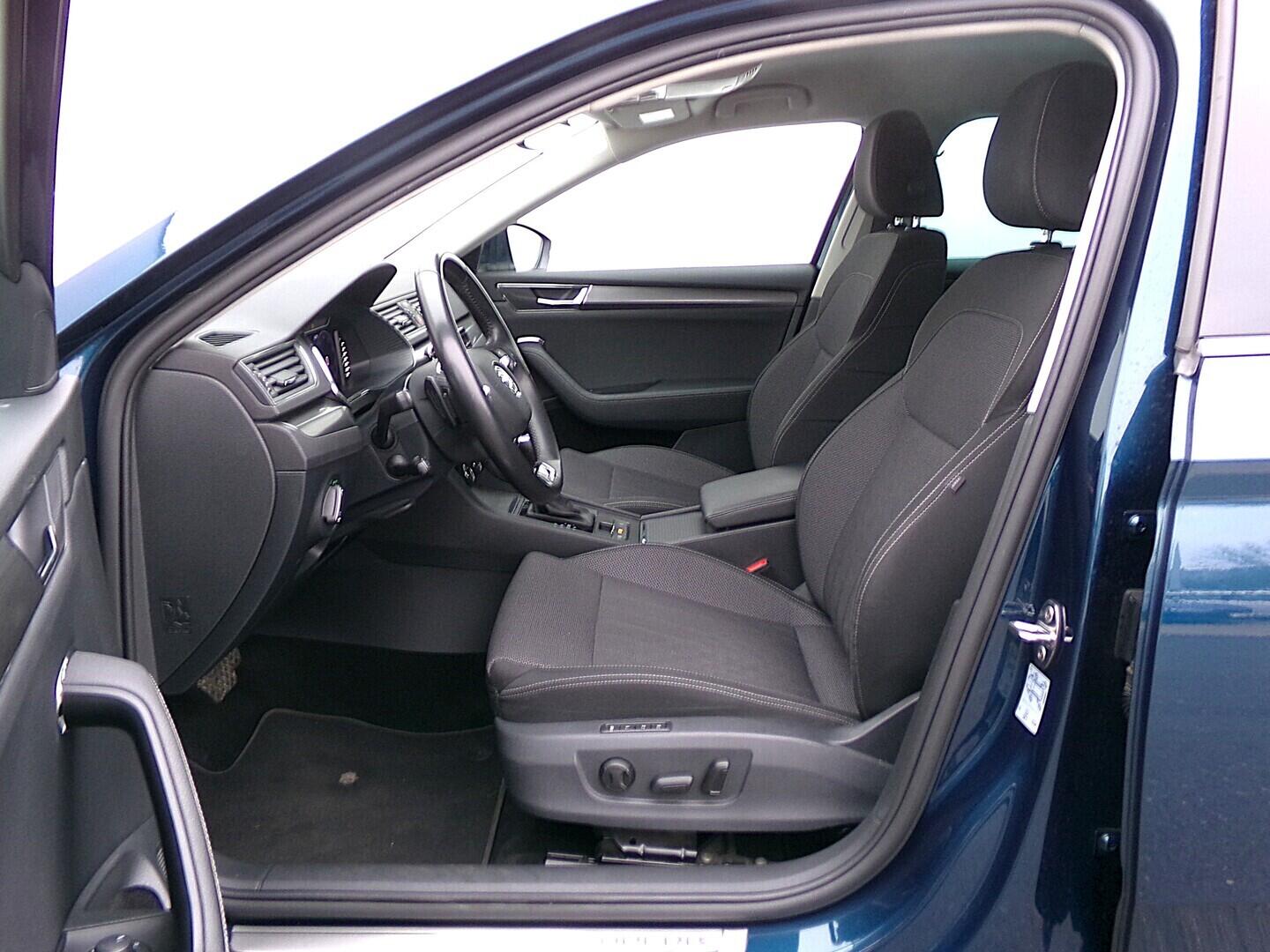 O419V08023_20.webp_SUPERB Style 2.0 TDI 110 kW automat