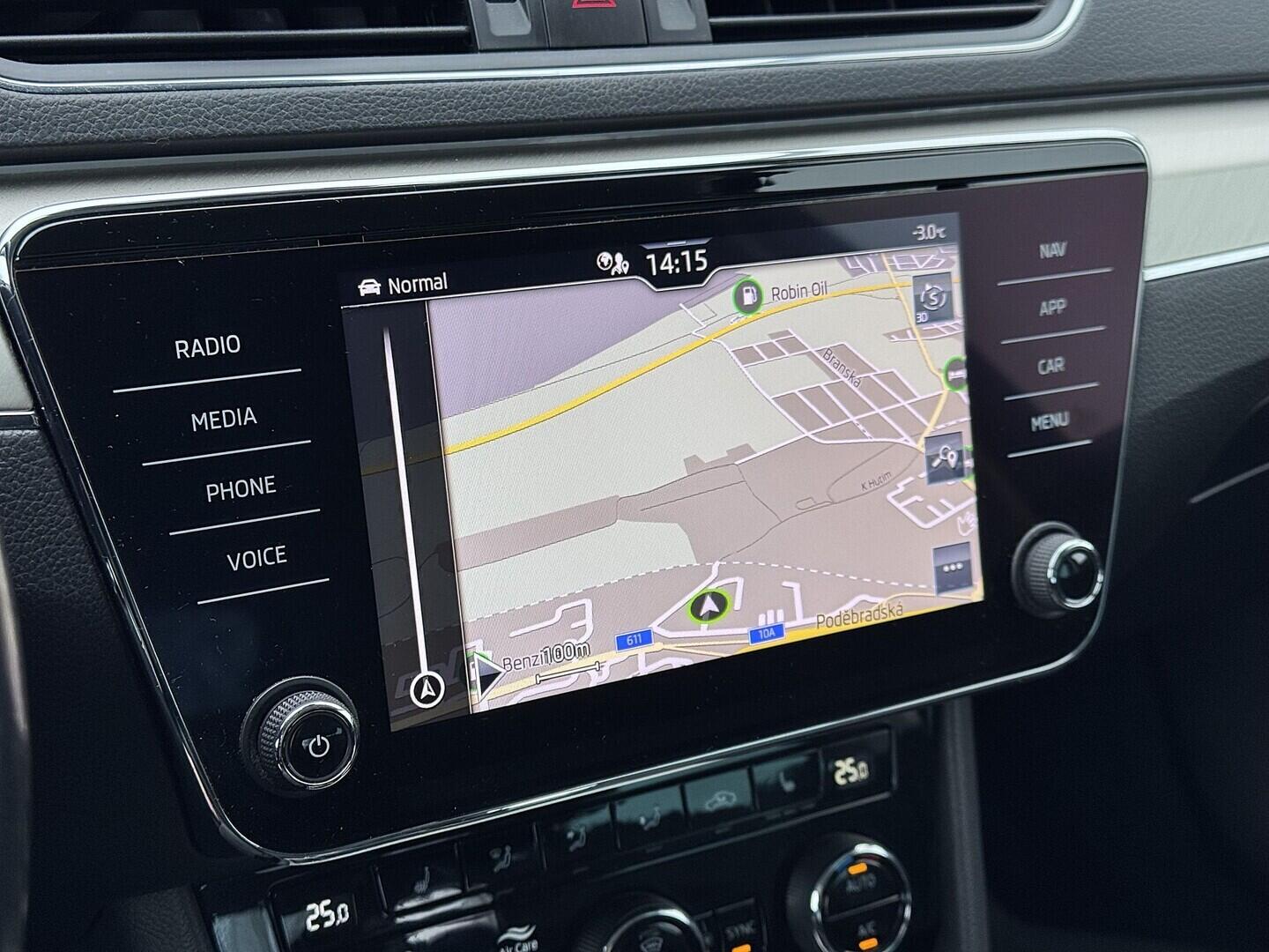 O419V08024_26.webp_SUPERB Style 2.0 TDI 147 kW automat, DPH