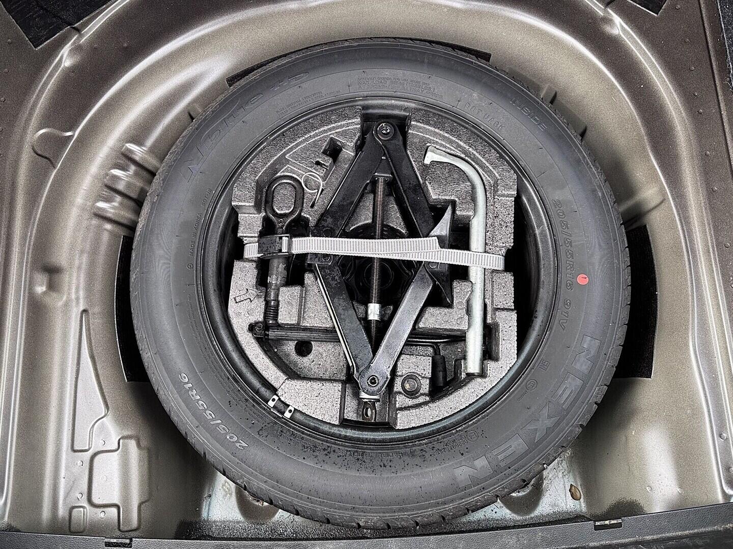 O419V08024_34.webp_SUPERB Style 2.0 TDI 147 kW automat, DPH