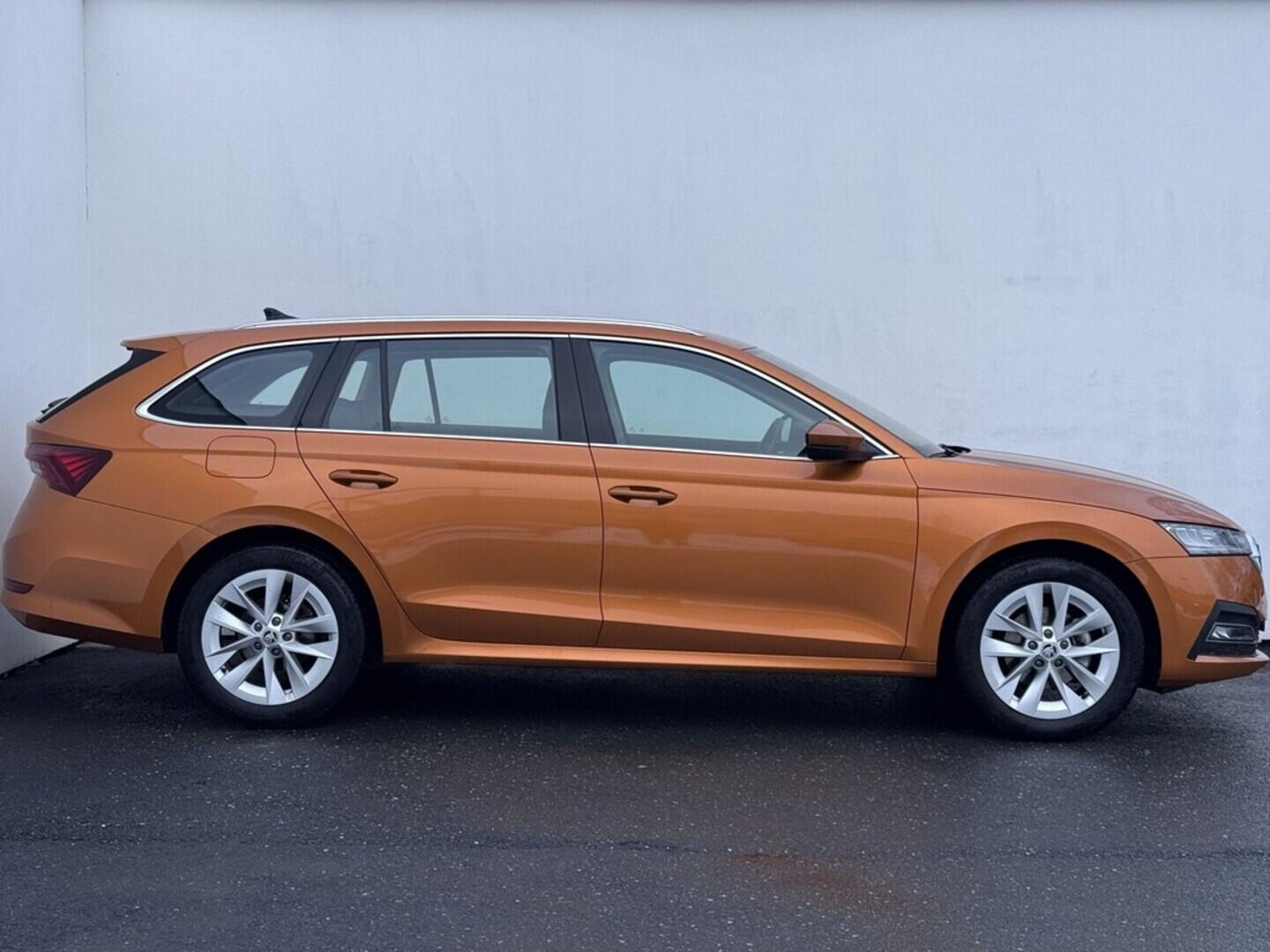 O419V08026_16.webp_OCTAVIA Style 1.5 TSI 110 kW manuál, DPH