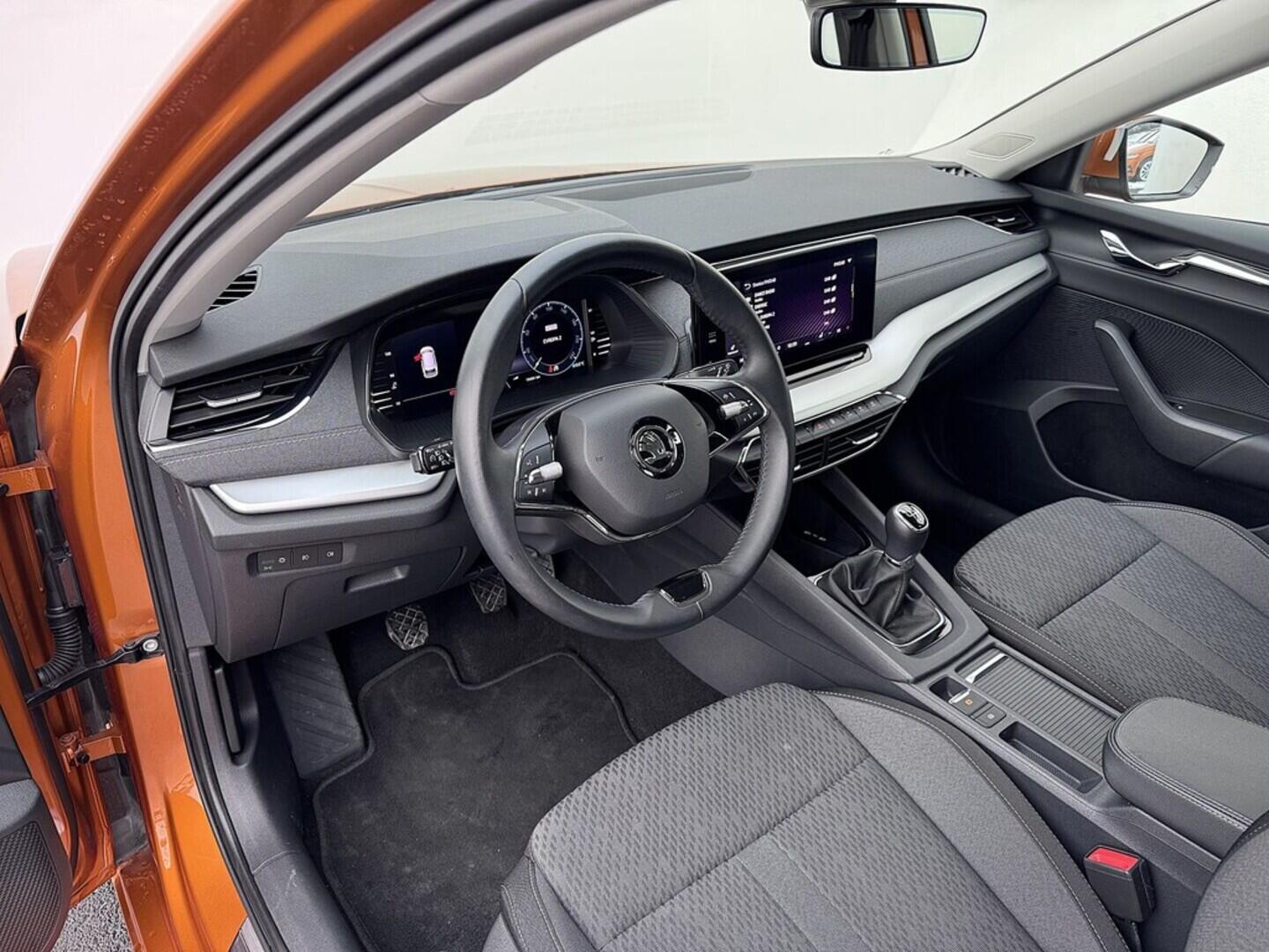 O419V08026_19.webp_OCTAVIA Style 1.5 TSI 110 kW manuál, DPH