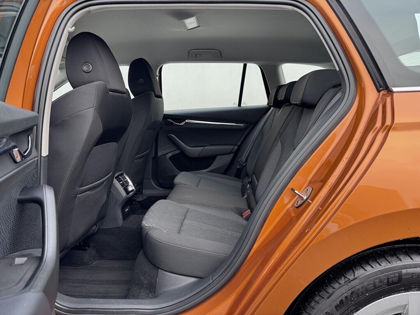 O419V08026_31.webp_OCTAVIA Style 1.5 TSI 110 kW manuál, DPH